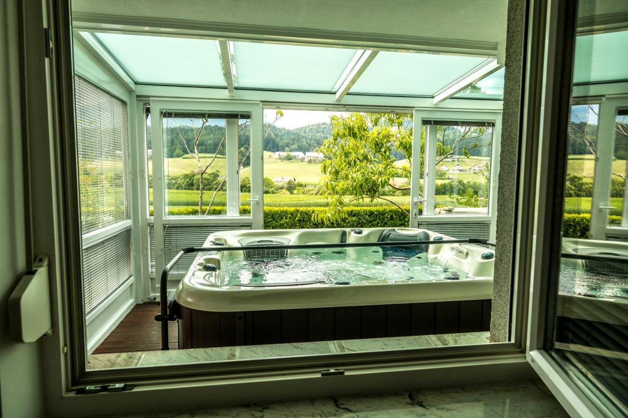 Апартаменты Relax & Beautiful View Словень-Градец Экстерьер фото